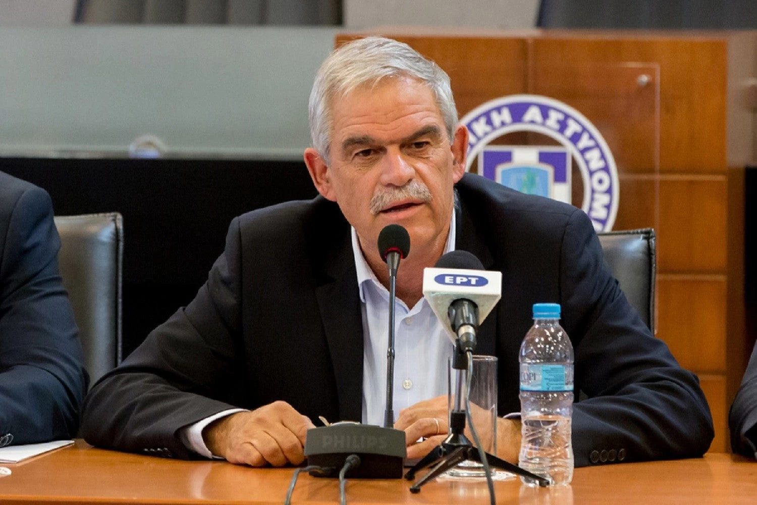 Δεκτή η παραίτηση Τόσκα – Ποιος αναλαμβάνει τα καθήκοντά του